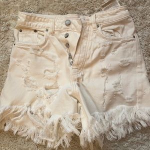 ZARA distressed denim shorts, size 34